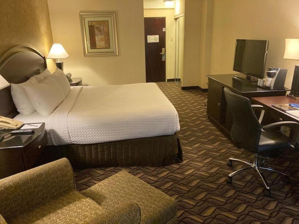 Radisson Hotel Austin - University Εξωτερικό φωτογραφία