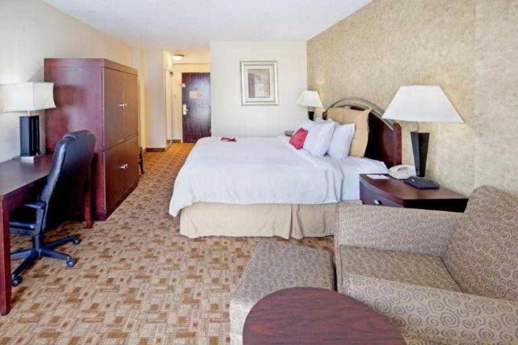Radisson Hotel Austin - University Εξωτερικό φωτογραφία