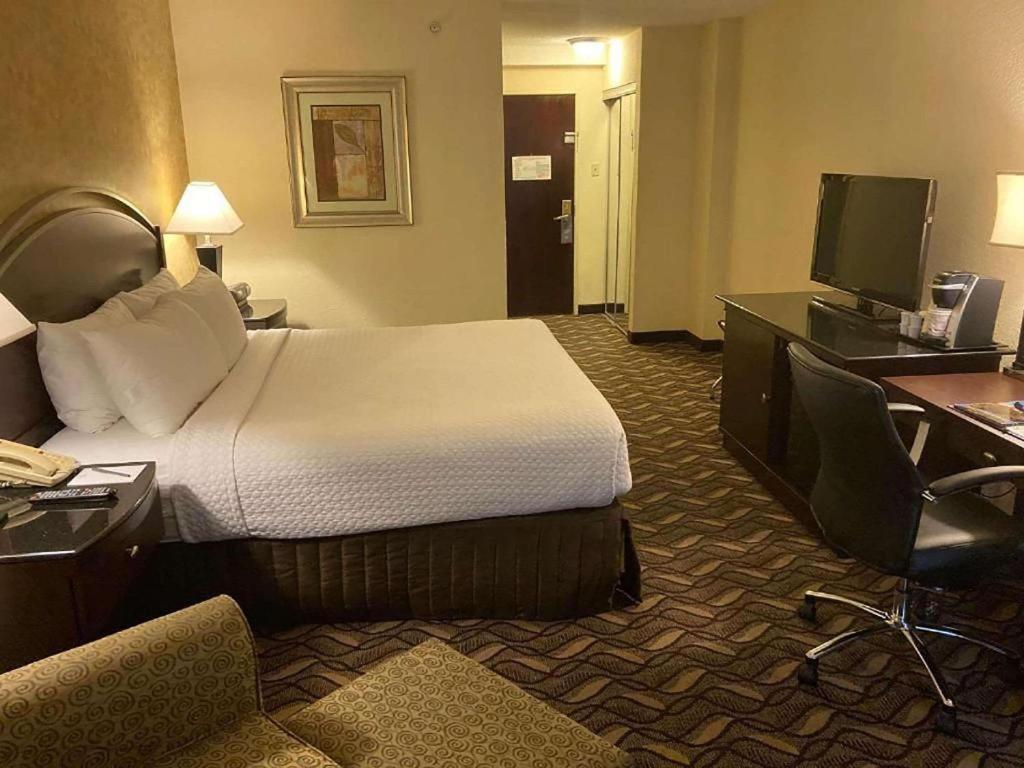 Radisson Hotel Austin - University Εξωτερικό φωτογραφία