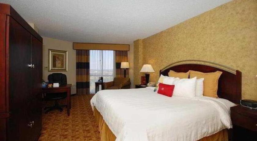 Radisson Hotel Austin - University Εξωτερικό φωτογραφία