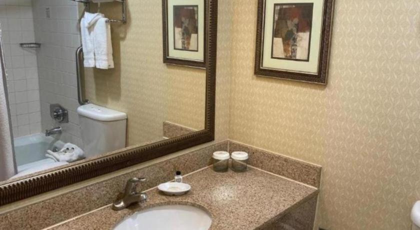 Radisson Hotel Austin - University Εξωτερικό φωτογραφία